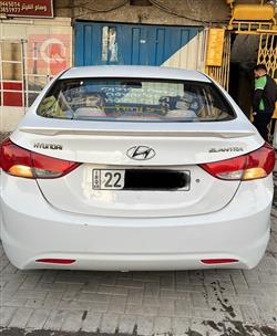 هیوندای ئەلەنترا